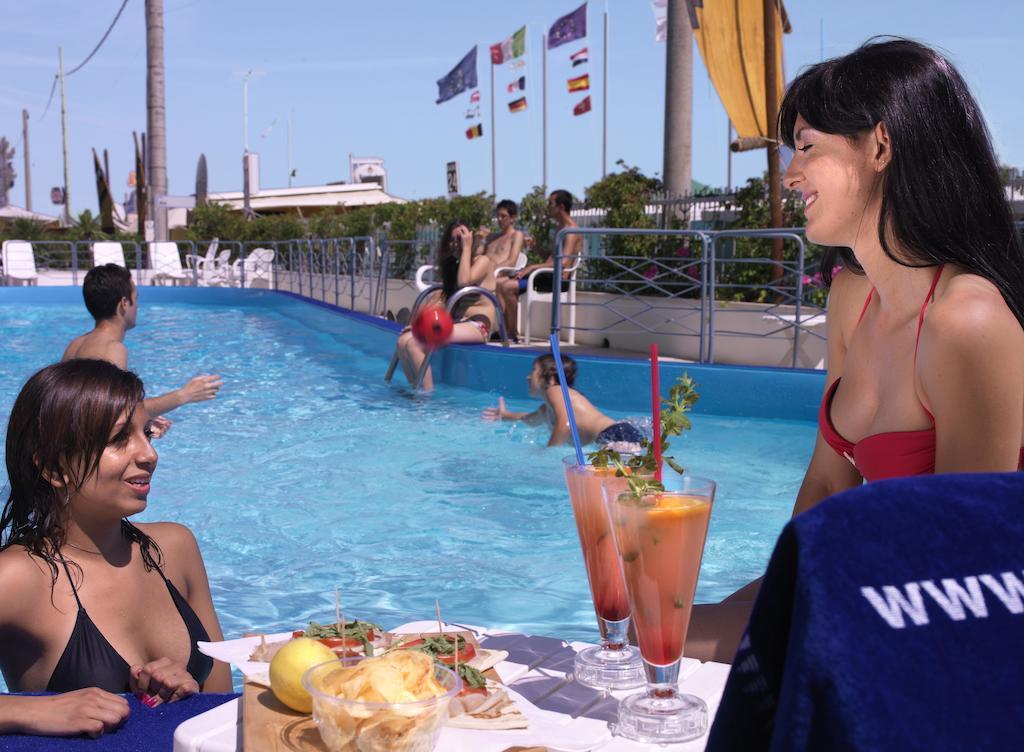 Hotel Elizabeth Bellaria – Igea Marina Kültér fotó