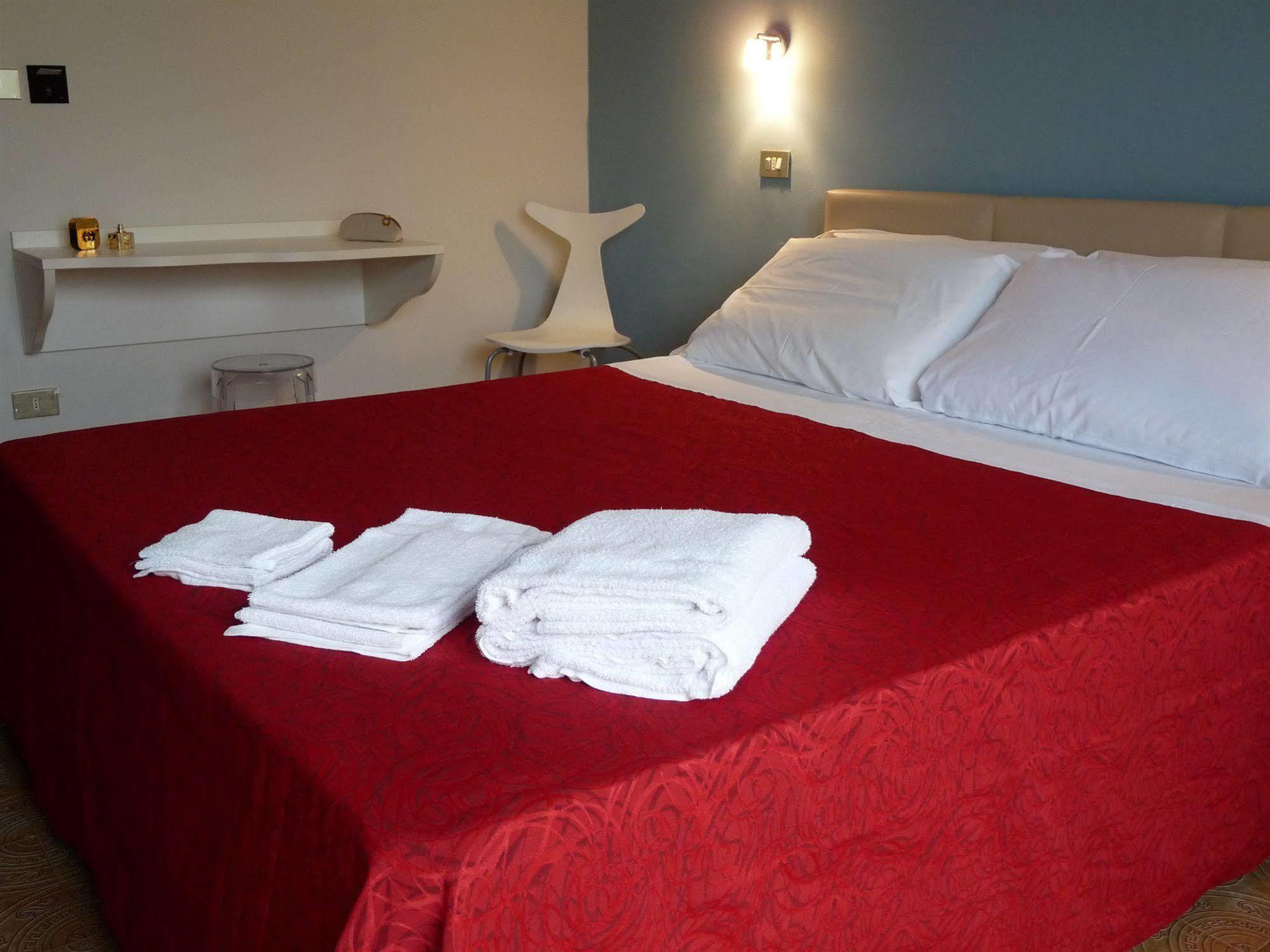 Hotel Elizabeth Bellaria – Igea Marina Kültér fotó